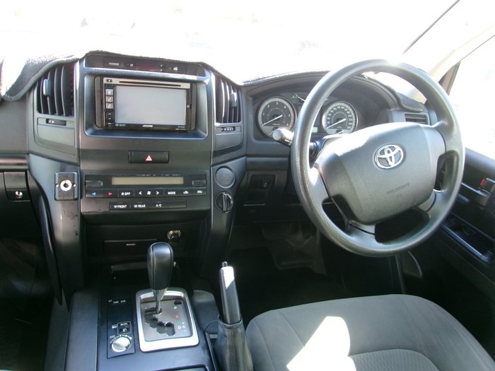 2015 TOYOTA LANDCRUISER GX (4x4)
