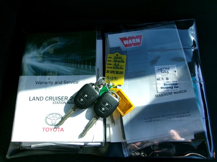 2015 TOYOTA LANDCRUISER GX (4x4)