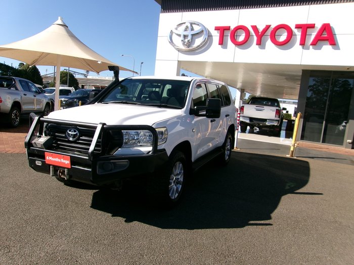 2015 TOYOTA LANDCRUISER GX (4x4)