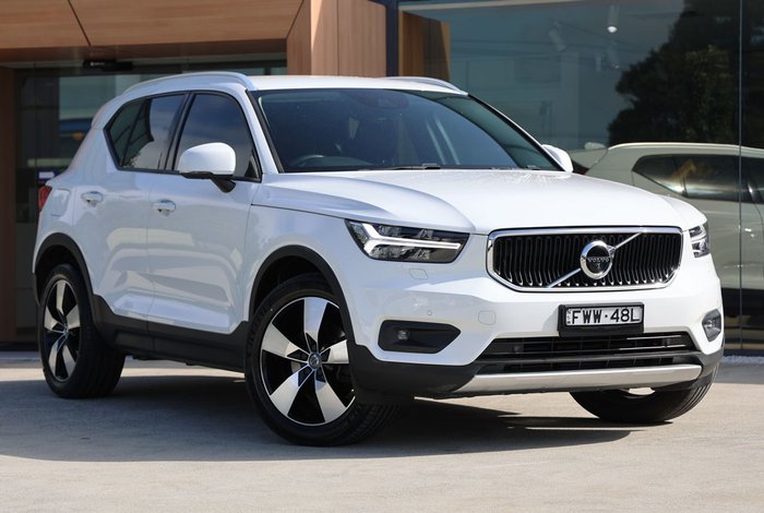 2021 Volvo XC40