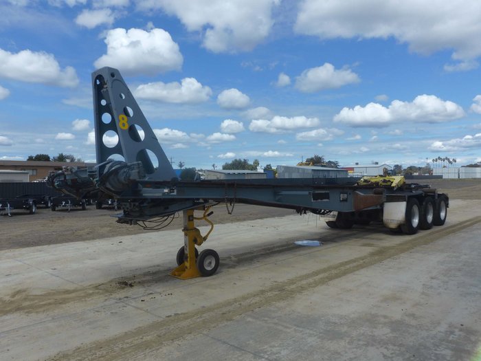 2007 J Smith  Sons Hook Lift Trailer