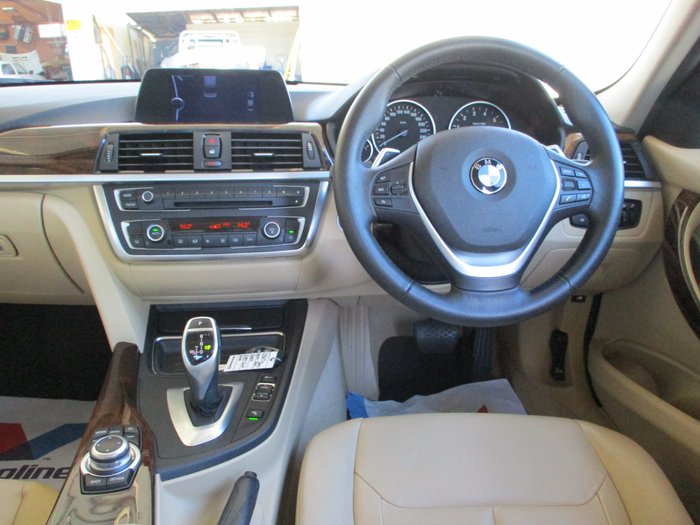 2012 BMW 3 Series 320i F30 Grey