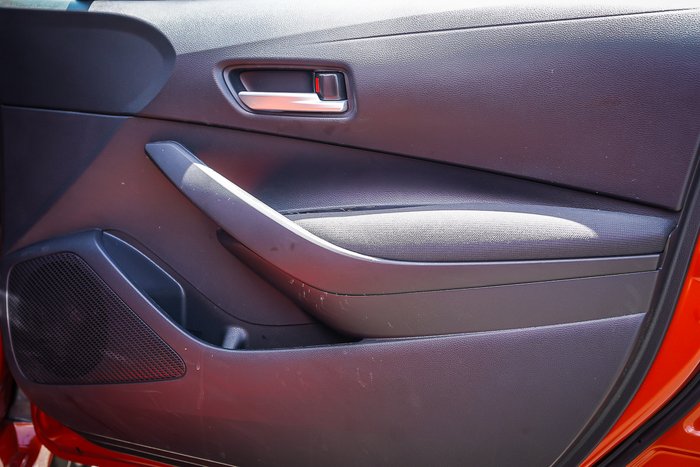 2025 Toyota COROLLA SX