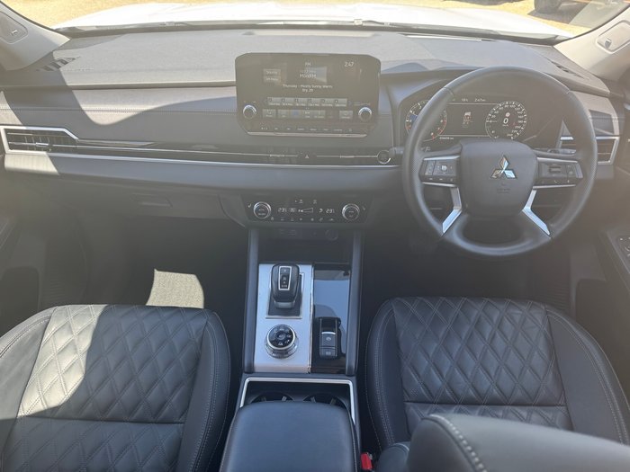 2024 MITSUBISHI Outlander EXCEED