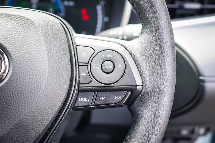 2024 Toyota Corolla Cross Hybrid GXL