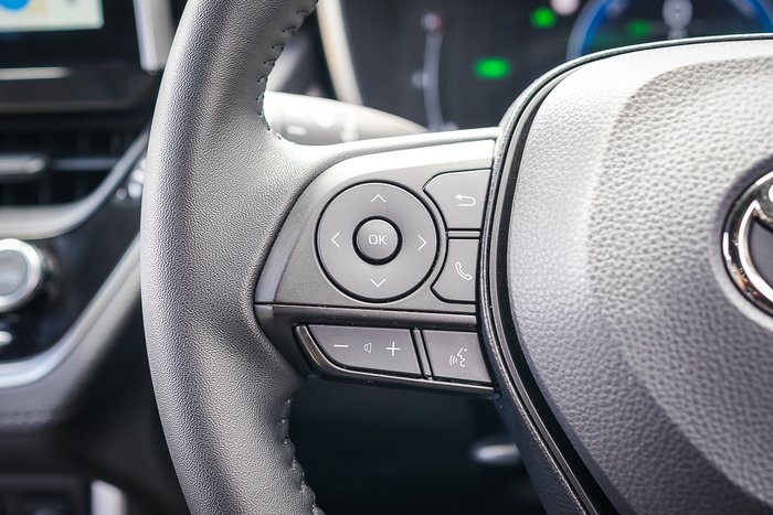 2024 Toyota Corolla Cross Hybrid GXL