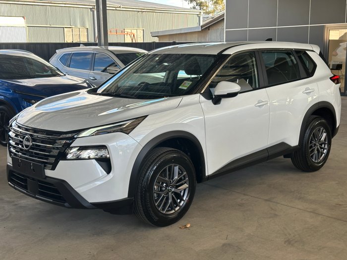 2026 NISSAN XTRAIL ST
