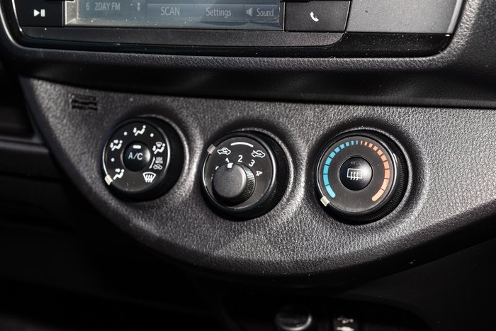 2017 Toyota Yaris Ascent