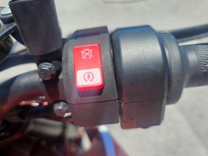 2021 KTM 890R Duke Orange