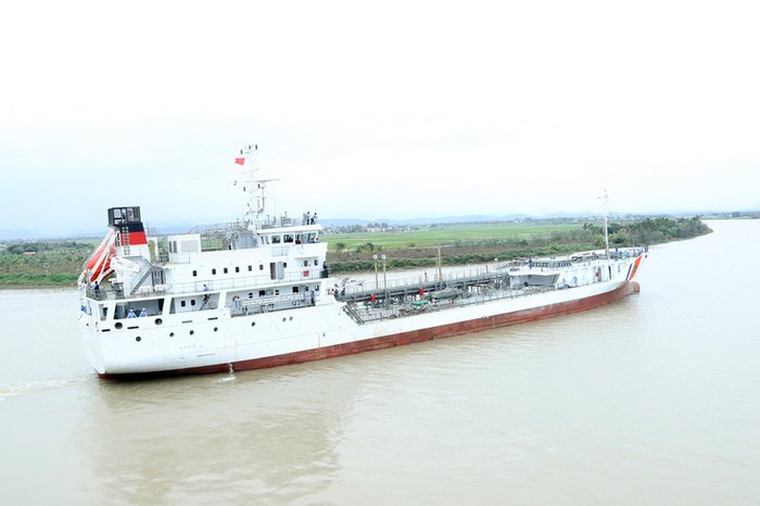 2021 COMMERCIAL WORKBOAT