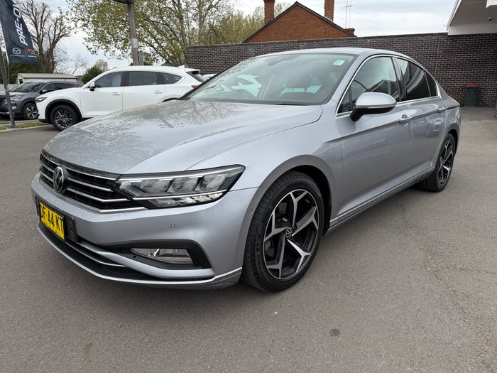 2022 VOLKSWAGEN PASSAT