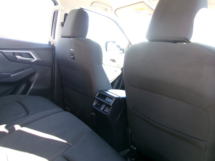 2020 ISUZU D-MAX LS-M (4x4)
