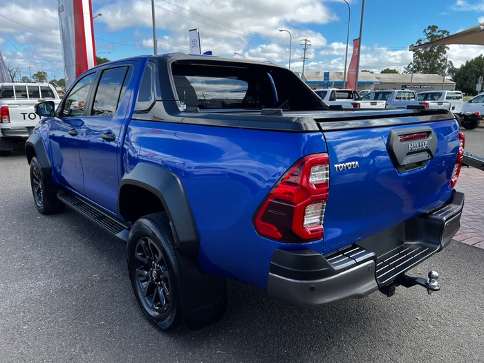 2022 Toyota Hilux 4x4 Hilux 4x4 Rogue 2.8L T Diesel Automatic Double Cab C222140 001