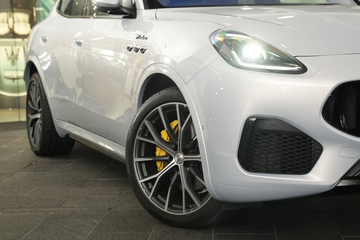 2023 Maserati Grecale Modena