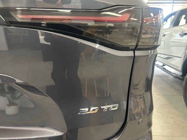 2025 Isuzu MU-X LS-U MY25 OBSIDIAN GREY