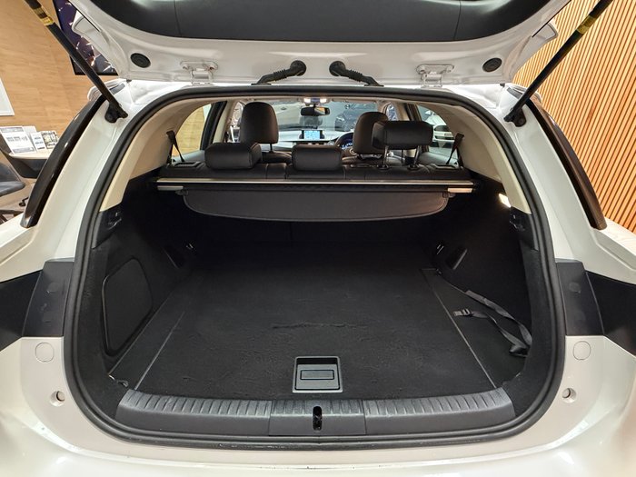 2014 Lexus CT 200h. HYBRID CT200h Luxury 1.8L Hybrid CVT Hatch