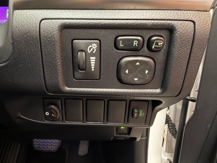 2014 Lexus CT 200h. HYBRID CT200h Luxury 1.8L Hybrid CVT Hatch