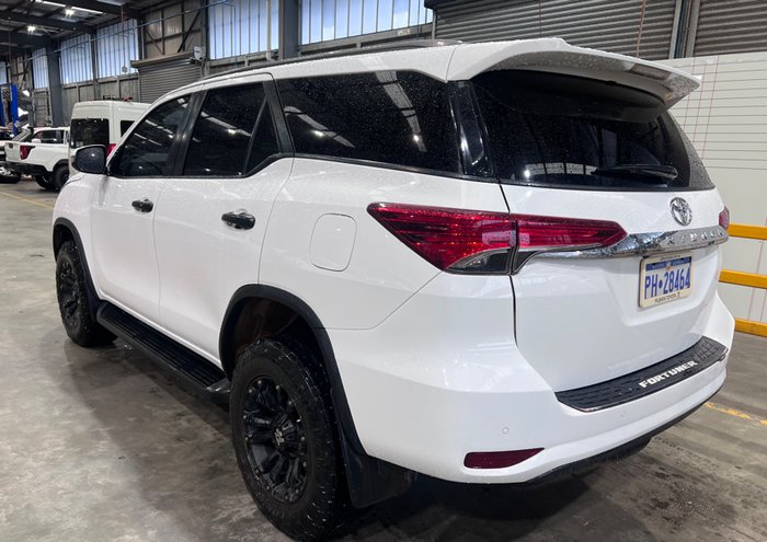 2022 Toyota Fortuner GXL