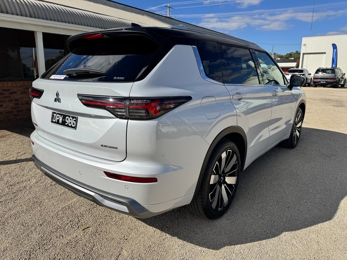 2025 MITSUBISHI Outlander EXCEED TOURER