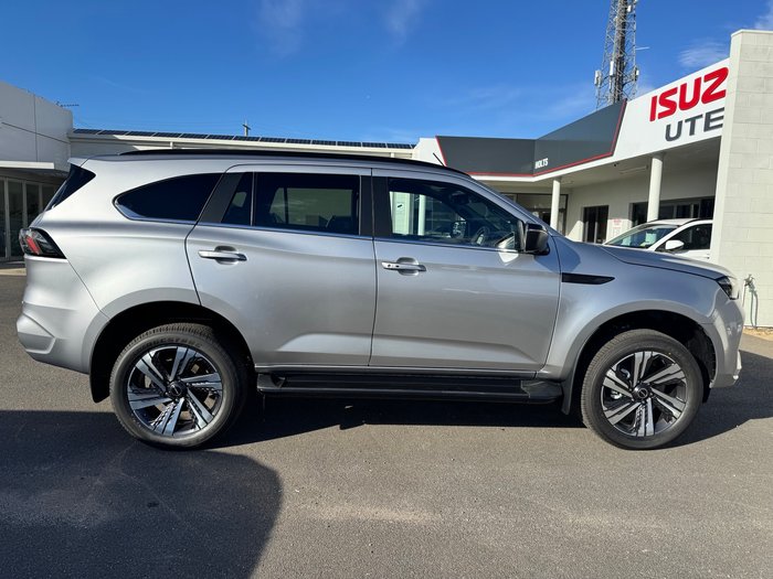 2026 ISUZU MU-X LS-T