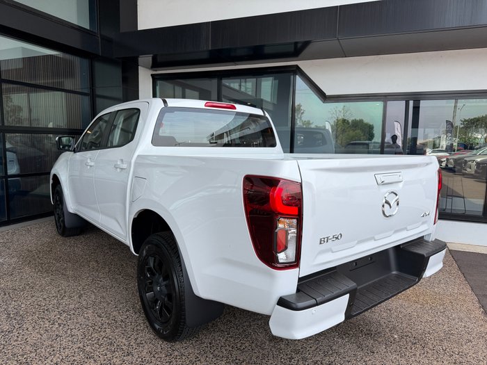 2026 Mazda BT-50 XT