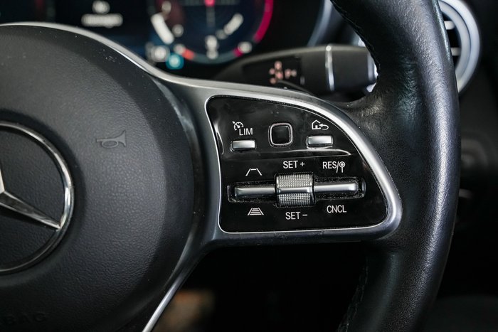 2019 Mercedes-Benz GLC-Class GLC200