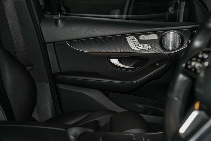 2019 Mercedes-Benz GLC-Class GLC200