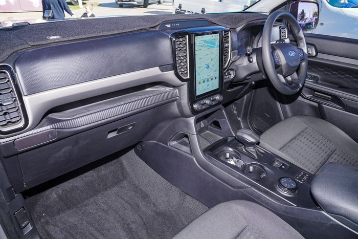 2024 Ford Everest Ambiente