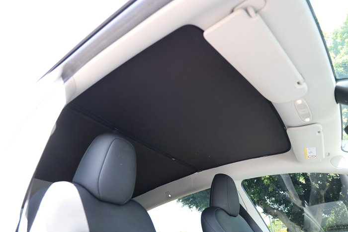 2025 Tesla Model Y Rear-Wheel Drive