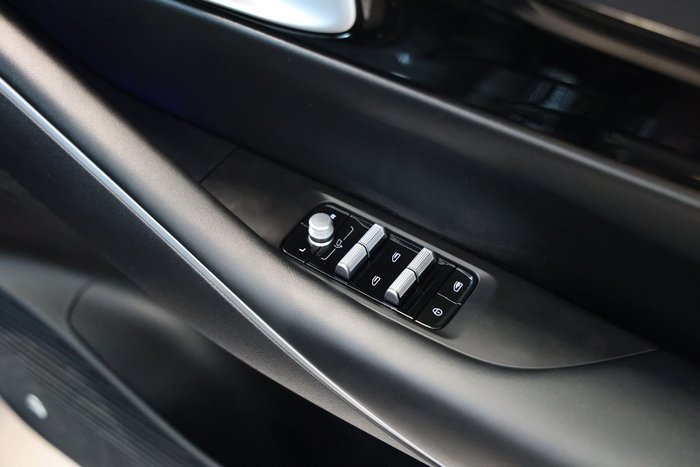 2026 Geely Starray Em-i