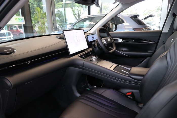 2026 Geely Starray Em-i