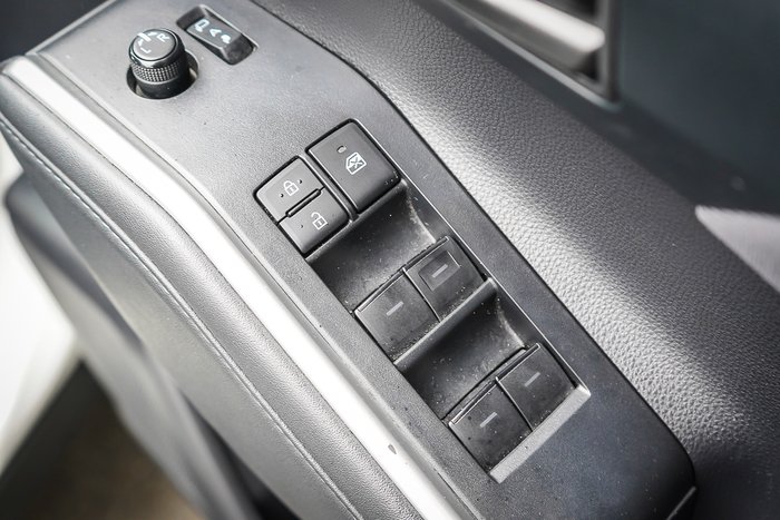 2022 Toyota Kluger Hybrid GX AWD