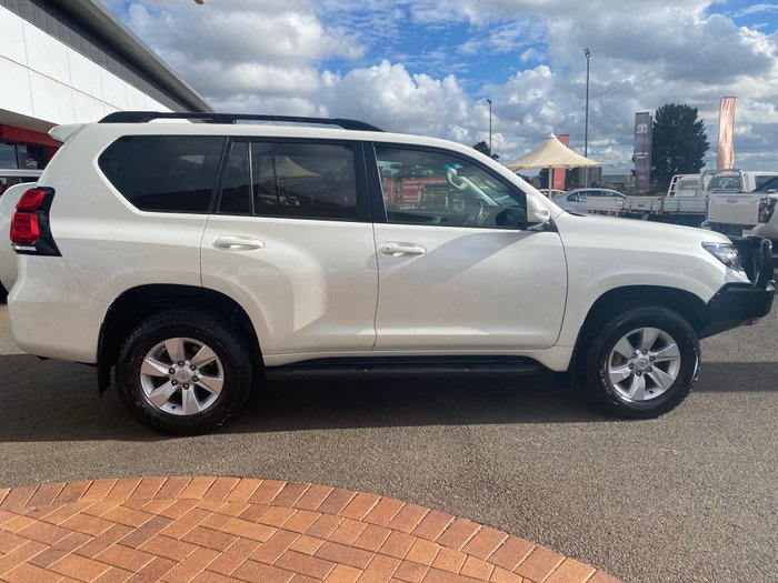 2018 TOYOTA LANDCRUISER PRADO GXL (4x4)