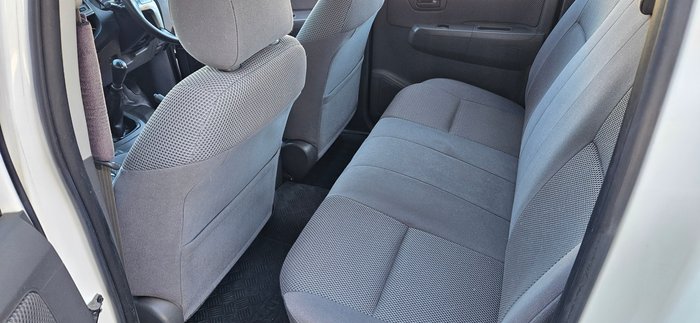 2013 Toyota Hilux Workmate KUN16R MY14 White