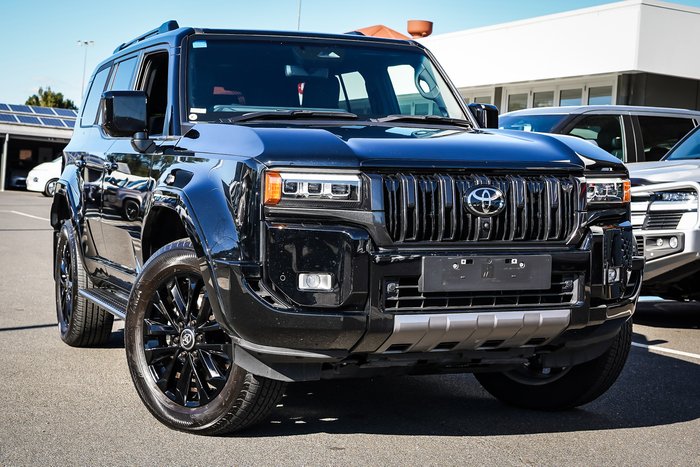 2025 Toyota PRADO