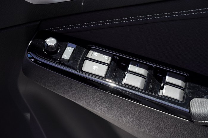 2025 Isuzu D-MAX LS-U