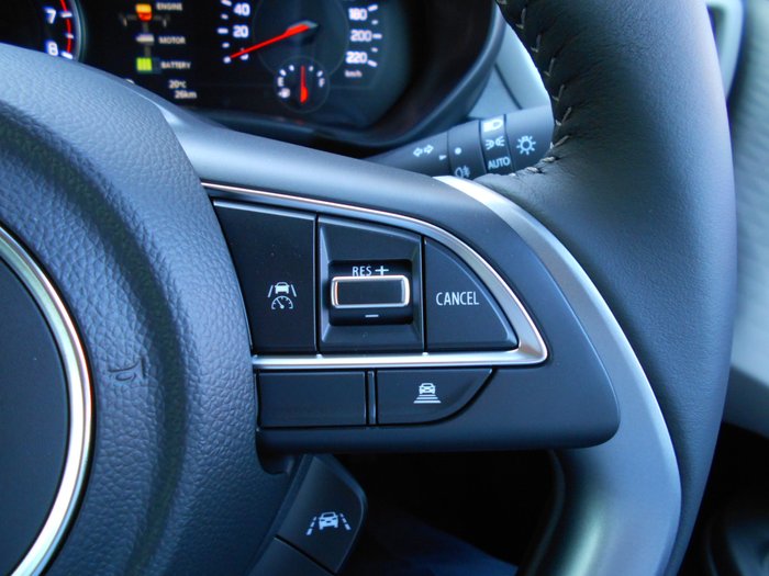 2025 Suzuki Swift Hybrid Plus