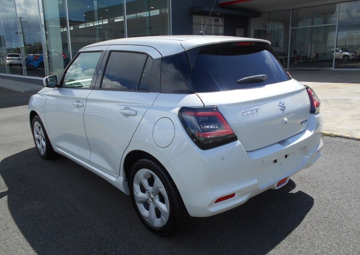 2025 Suzuki Swift Hybrid Plus