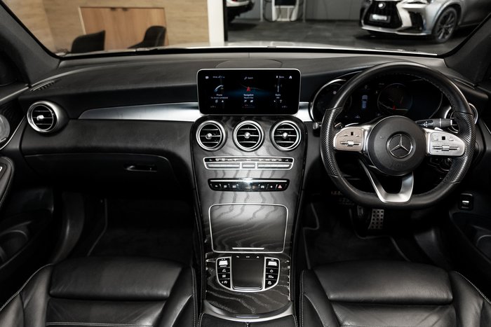 2020 MERCEDES-BENZ GLC 300 4MATIC