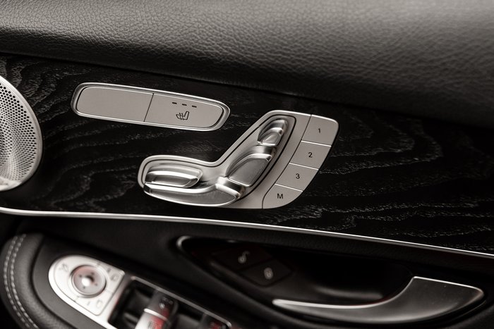 2020 MERCEDES-BENZ GLC 300 4MATIC