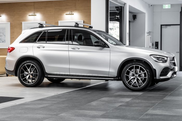 2020 MERCEDES-BENZ GLC 300 4MATIC