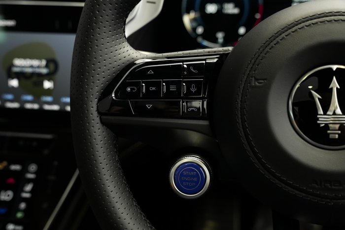 2026 Maserati Grecale TROFEO 530HP 4WD FUORISERIE-NIGHT