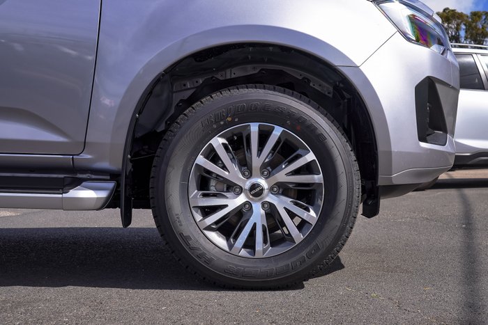 2025 Isuzu D-MAX LS-U