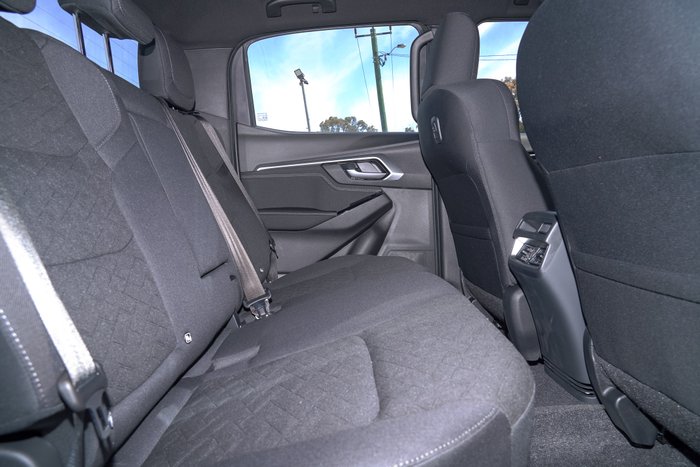 2025 Isuzu D-MAX LS-U