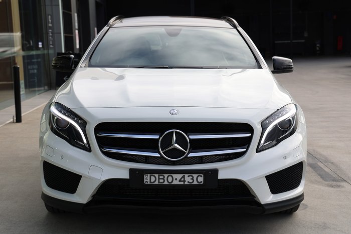 2016 MERCEDES-BENZ GLA 180