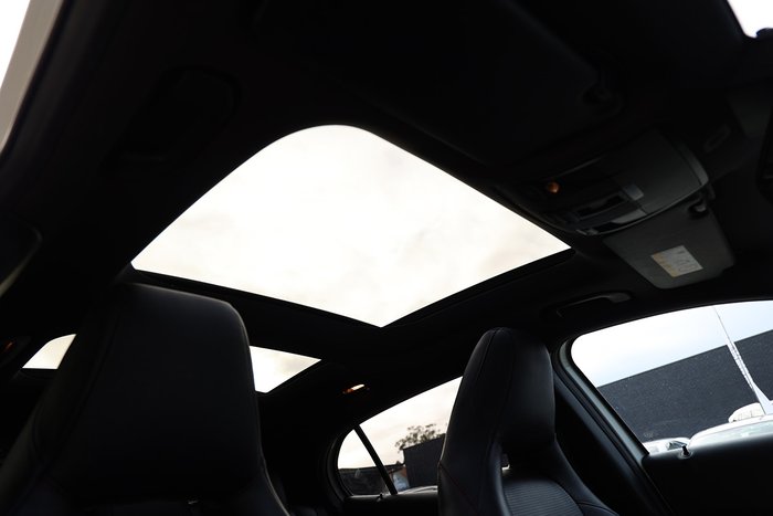 2016 MERCEDES-BENZ GLA 180