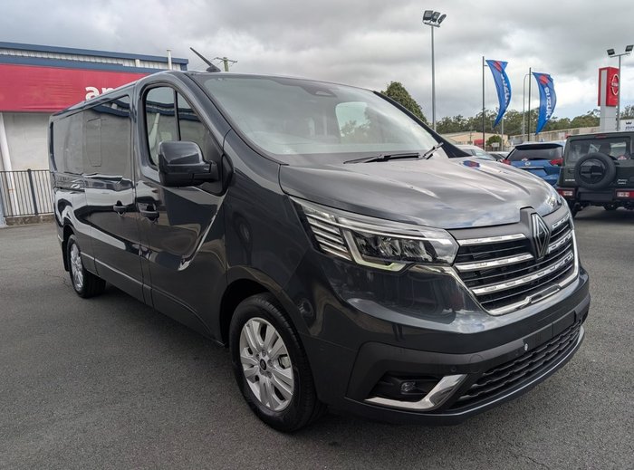 2025 RENAULT TRAFIC CREW LIFESTYLE