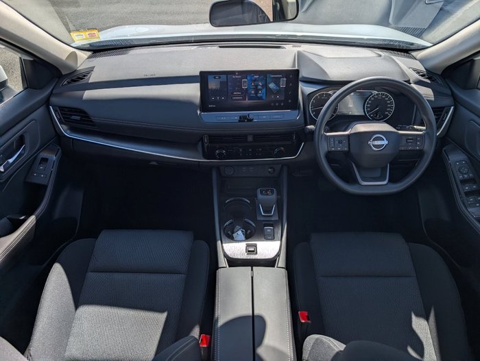 2025 NISSAN X-TRAIL ST