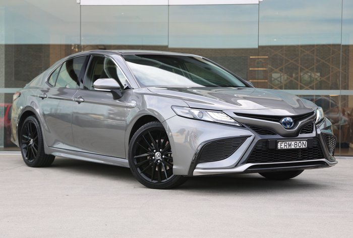 2022 Toyota Camry Hybrid