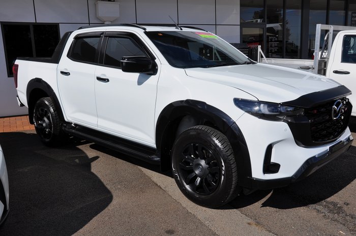 2025 Mazda BT-50 SP
